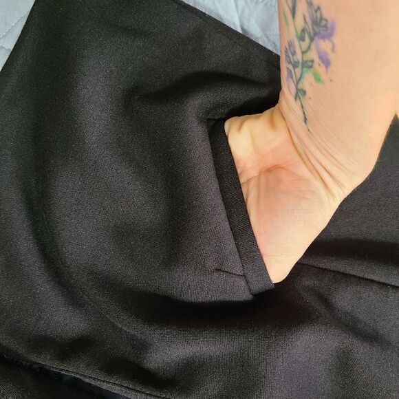 Elle 3/4 sleeve blazer  - Picture 3 of 7